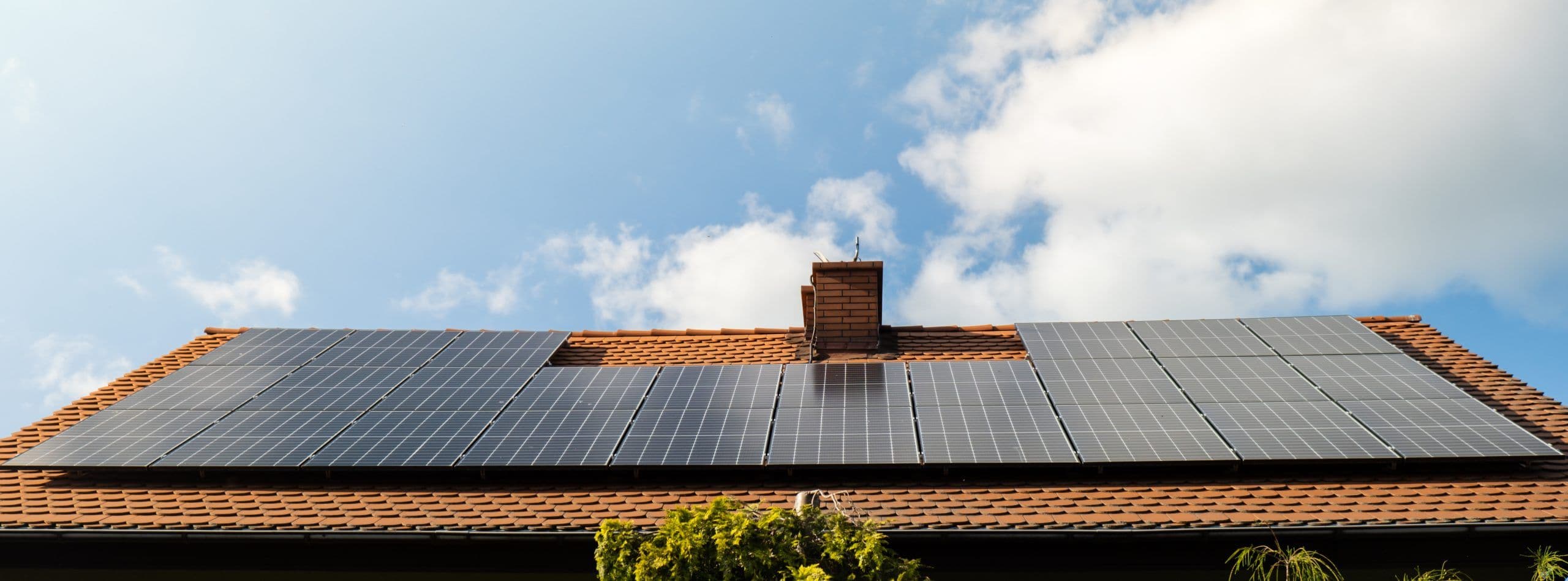 Imagen de cabecera: Guías de Precios de Batería Solar