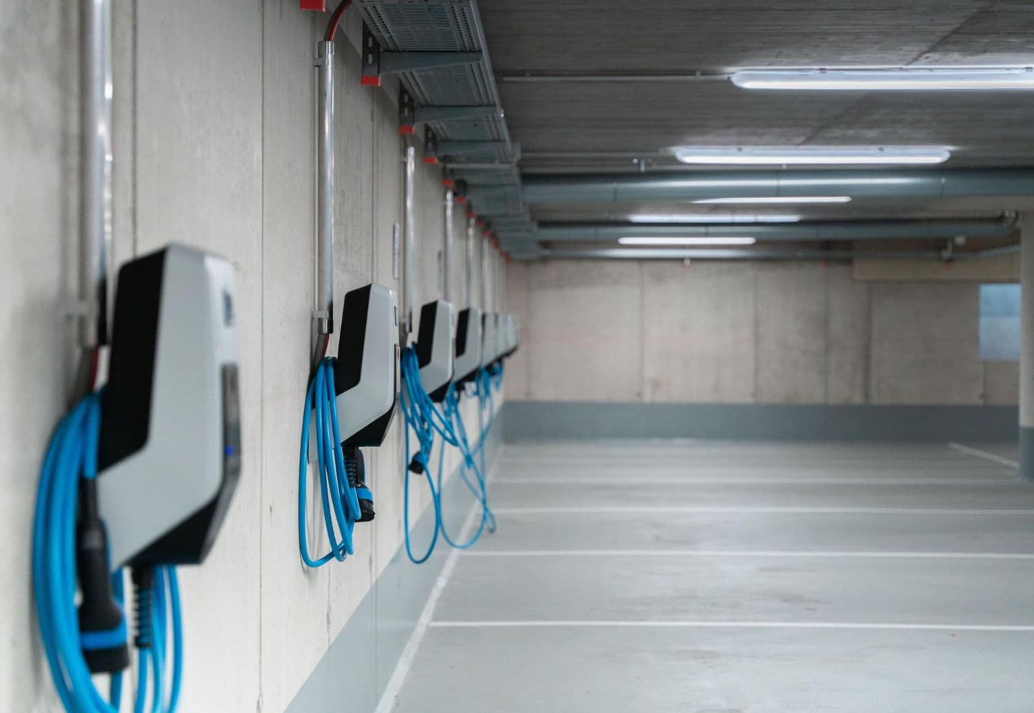 cargador coche garaje comunitario